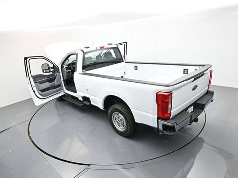 Used 2026 Ford F250 XL w/ XL Chrome Package RWD image 38