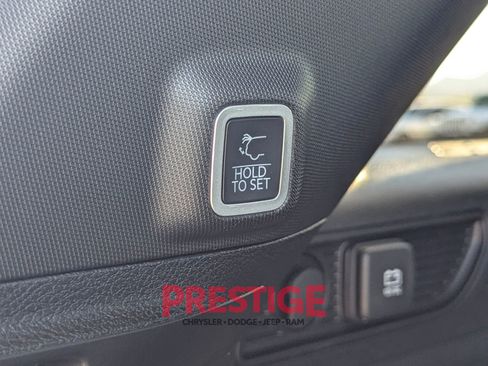 New 2026 Jeep Grand Cherokee Limited AWD/4WD image 8