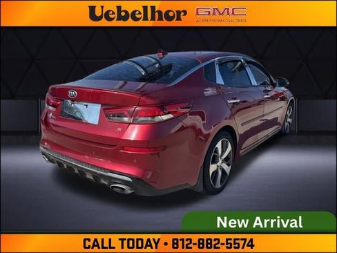 Used 2019 Kia Optima S image 3