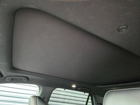 Used 2025 Honda Pilot Black Edition image 21