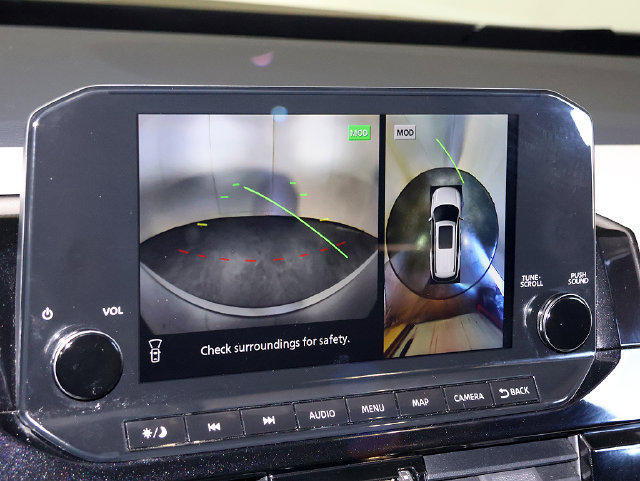 Used 2022 Nissan Pathfinder SL AWD/4WD image 22