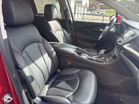Used 2020 Buick Envision Essence image 22