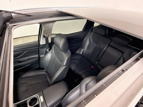 Used 2022 Hyundai Santa Fe Limited FWD image 14
