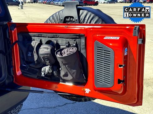 Used 2023 Ford Bronco Wildtrak image 10