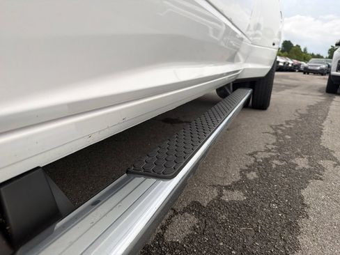 Used 2016 RAM 3500 Laramie AWD/4WD image 15