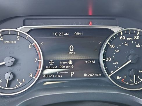 Certified 2023 Nissan Rogue SV FWD image 14