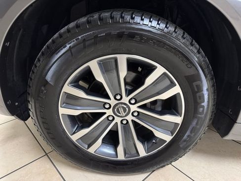 Used 2019 Nissan Armada SL w/ Premium Package RWD image 27