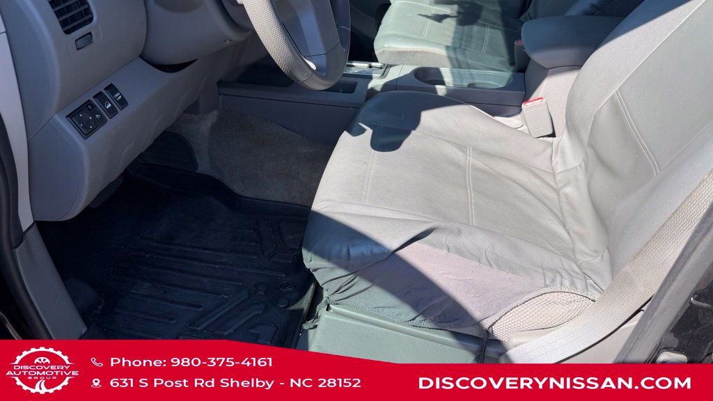 Used 2018 Nissan Frontier SV AWD/4WD image 10
