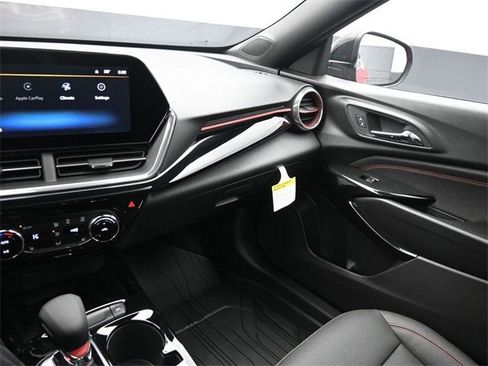 New 2026 Chevrolet Trax RS image 28
