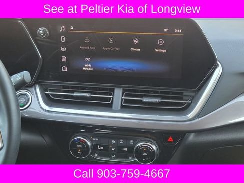 Used 2025 Chevrolet Trax ACTIV w/ Sunroof Package FWD image 22