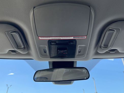 Used 2022 Toyota Camry LE FWD image 12