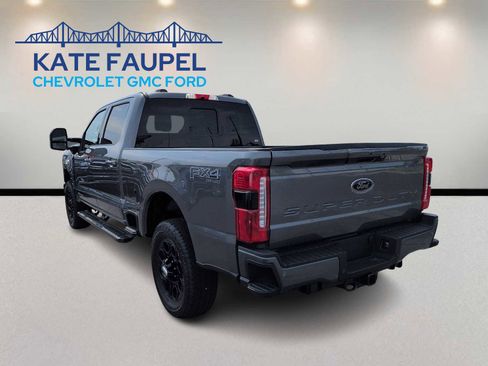 New 2026 Ford F250 Lariat w/ Black Appearance Package AWD/4WD image 5