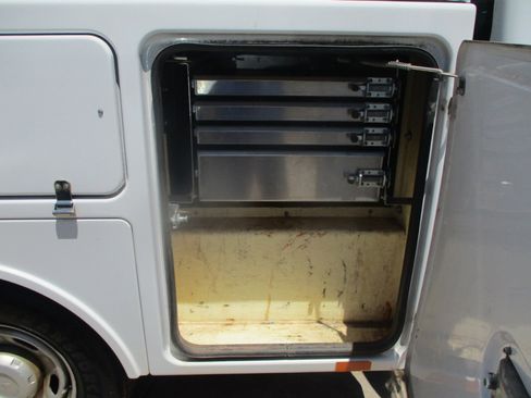 Used 2013 Ford F350 XL image 24