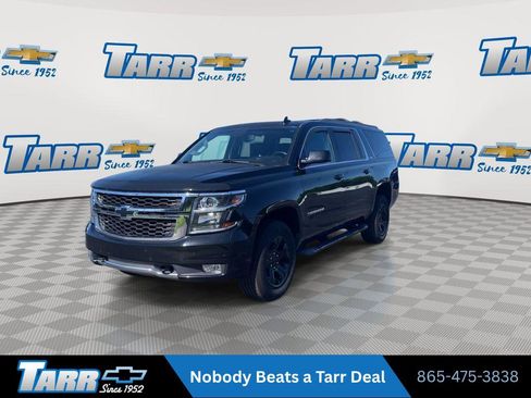 Used 2017 Chevrolet Suburban LT AWD/4WD image 4