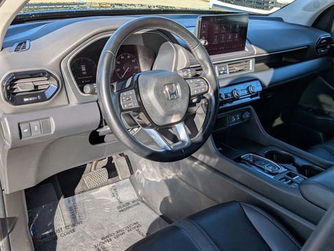 Certified 2023 Honda Pilot EX-L image 10