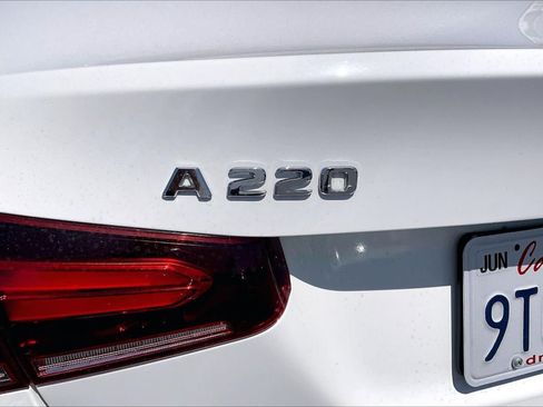 Used 2021 Mercedes-Benz A 220 image 8