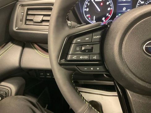 Used 2025 Subaru Ascent Bronze Edition image 20