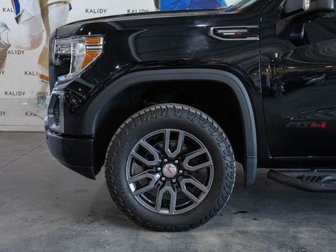 Used 2021 GMC Sierra 1500 AT4 w/ AT4 Value Package image 17