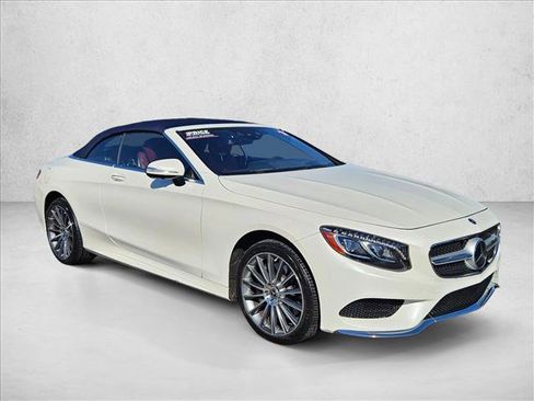 Used 2017 Mercedes-Benz S 550 Cabriolet image 3