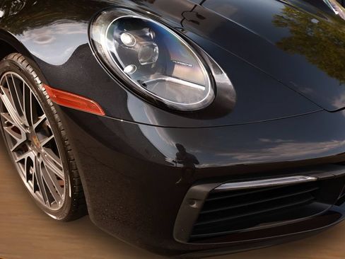 Used 2021 Porsche 911 Carrera RWD image 15