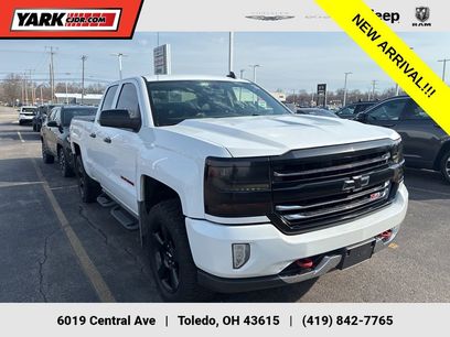 Used 2018 Chevrolet Silverado 1500 LT w/ Redline Edition
