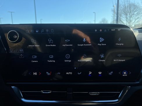 New 2026 Chevrolet Equinox EV LT AWD/4WD image 29