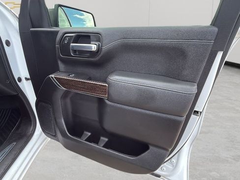 Used 2021 GMC Sierra 1500 SLE image 51