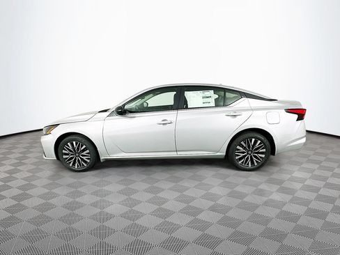 New 2026 Nissan Altima 2.5 SV AWD/4WD image 6