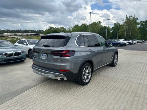 New 2026 BMW X5 sDrive40i w/ Climate Comfort Package RWD image 10