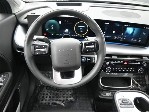 New 2026 Hyundai Ioniq 9 Calligraphy image 13