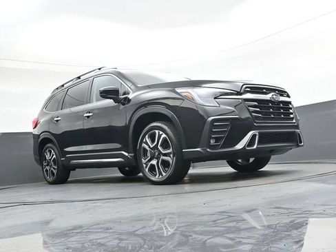Used 2025 Subaru Ascent Touring w/ Popular Package #2 AWD/4WD image 29