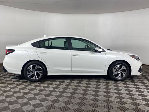 Used 2025 Subaru Legacy Premium AWD/4WD image 4