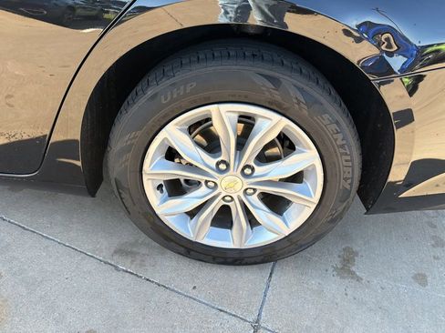 Used 2023 Chevrolet Malibu LT FWD image 7