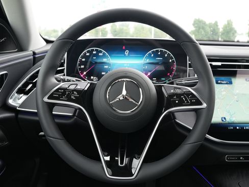 New 2025 Mercedes-Benz E 450 4MATIC All-Terrain Wagon image 30