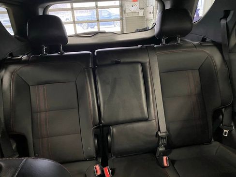 Used 2023 Chevrolet Equinox RS image 31