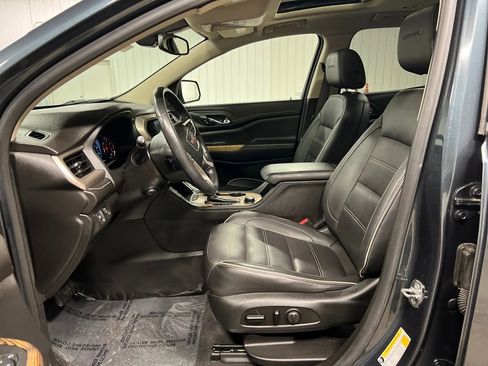 Certified 2019 GMC Acadia Denali image 12