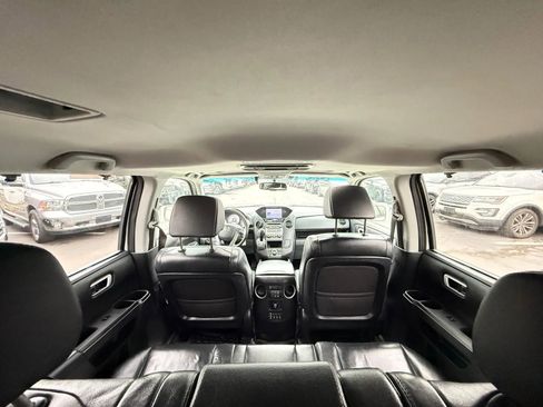 Used 2015 Honda Pilot Touring image 11