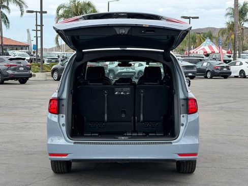 Used 2024 Honda Odyssey Sport image 6
