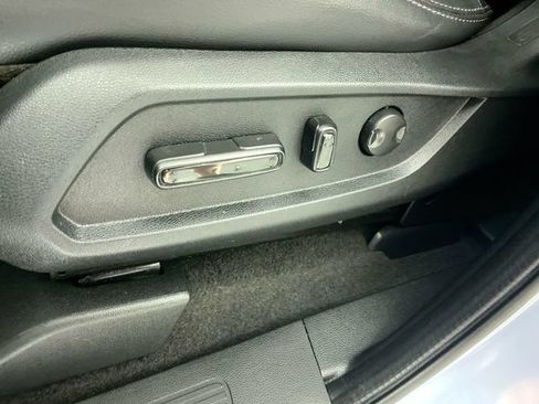 Used 2024 Honda Pilot Touring image 21