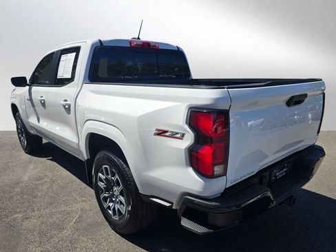 Used 2026 Chevrolet Colorado Z71 w/ Technology Package AWD/4WD image 5
