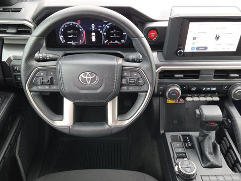 Certified 2026 Toyota 4Runner TRD Off-Road AWD/4WD image 14