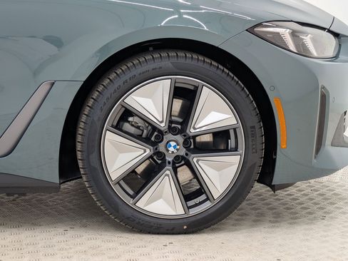 New 2026 BMW i4 eDrive40 w/ Premium Package image 3