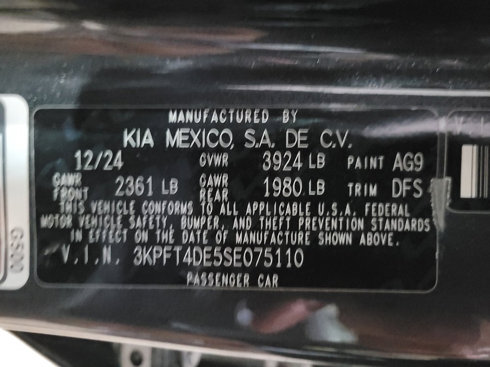 Used 2025 Kia K4 FWD image 33