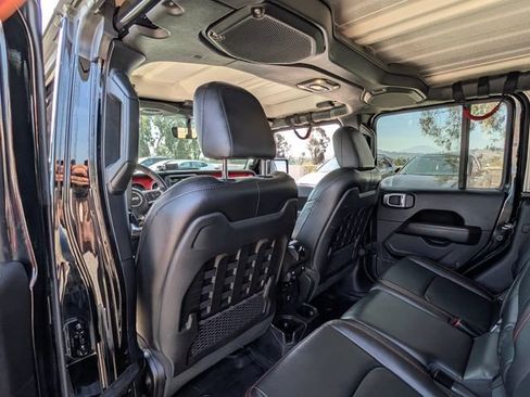 Used 2020 Jeep Gladiator Rubicon AWD/4WD image 12
