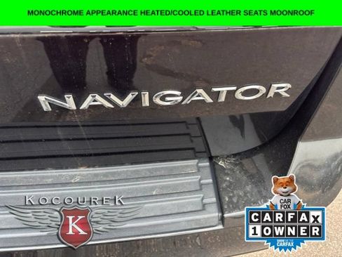 Used 2012 Lincoln Navigator L 4WD image 7