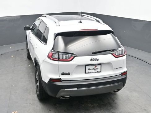 Used 2019 Jeep Cherokee Limited image 29