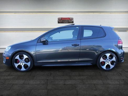 Used 2010 Volkswagen GTI 2-Door image 4