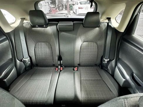 Used 2023 Honda HR-V LX image 21