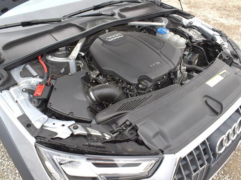 Used 2018 Audi A4 2.0T allroad Premium Plus AWD/4WD image 32