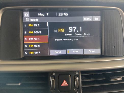 Used 2020 Kia Optima LX FWD image 25